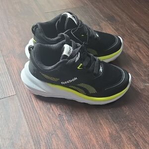 Reebok Kids Sneakers in Black and Neon Yellow Size 12c
